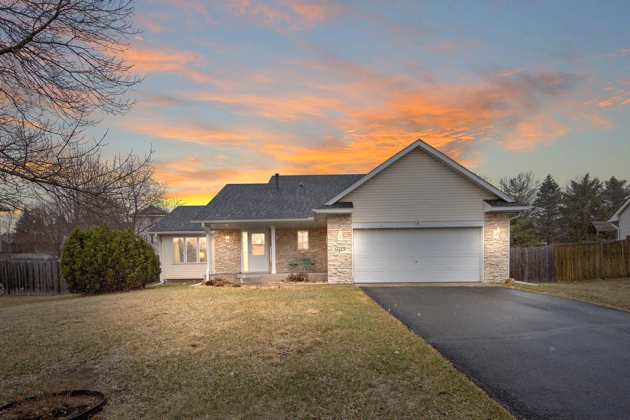 12259 194th Avenue NW