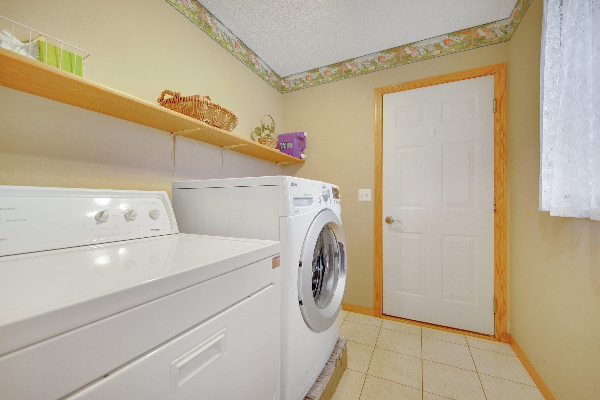 12259 194th Avenue NW