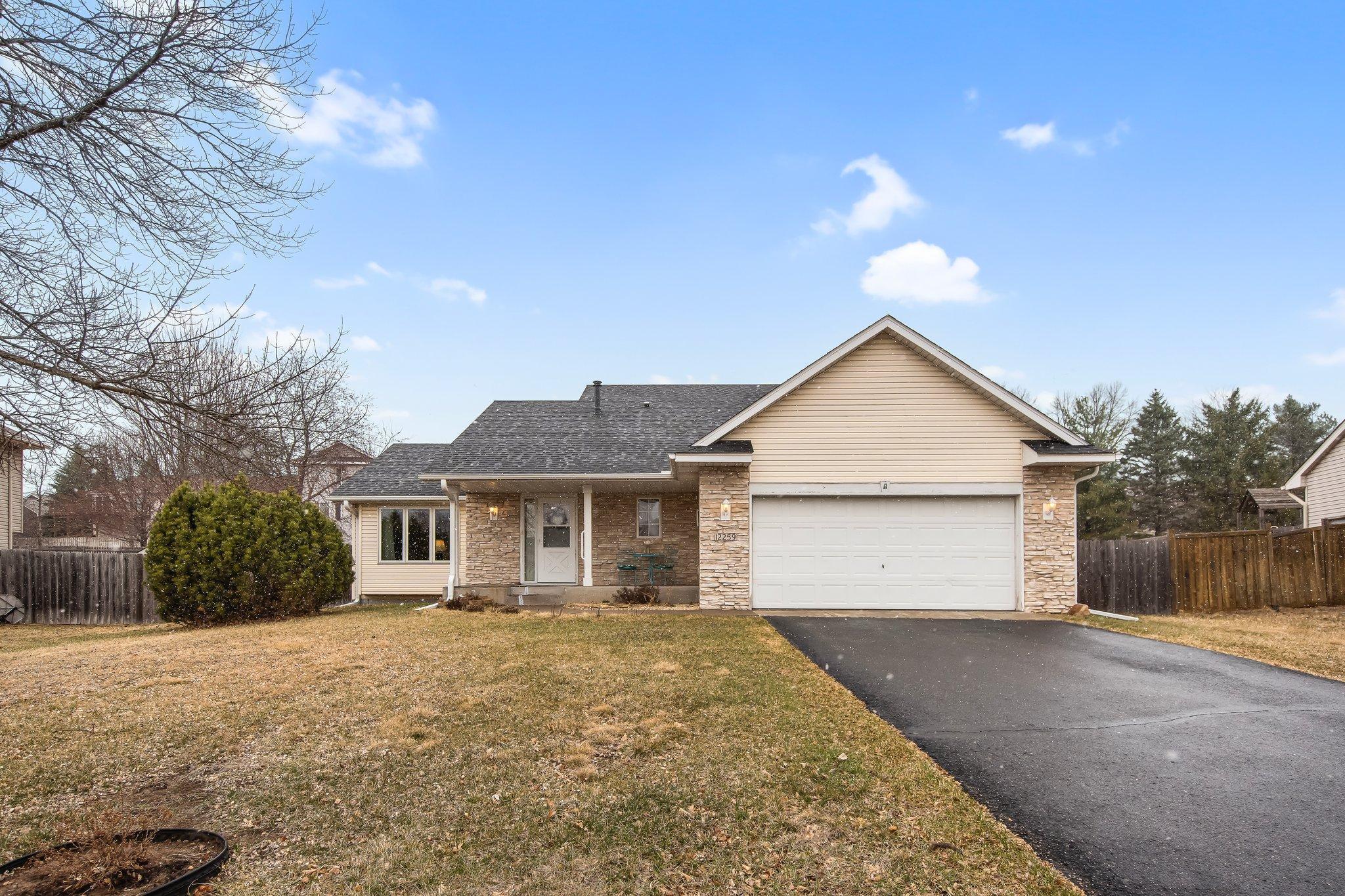 12259 194th Avenue NW