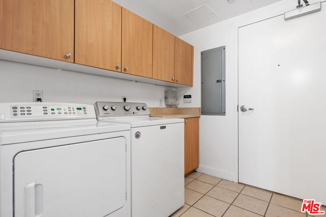 10800 Wilshire Blvd Unit: 702