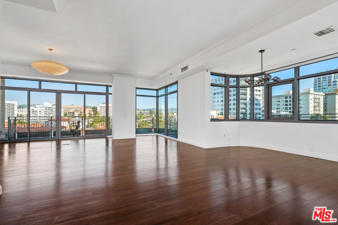 10800 Wilshire Blvd Unit: 702