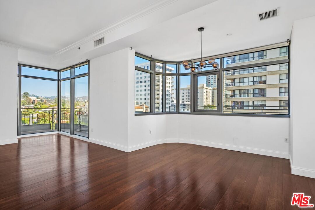 10800 Wilshire Blvd Unit: 702