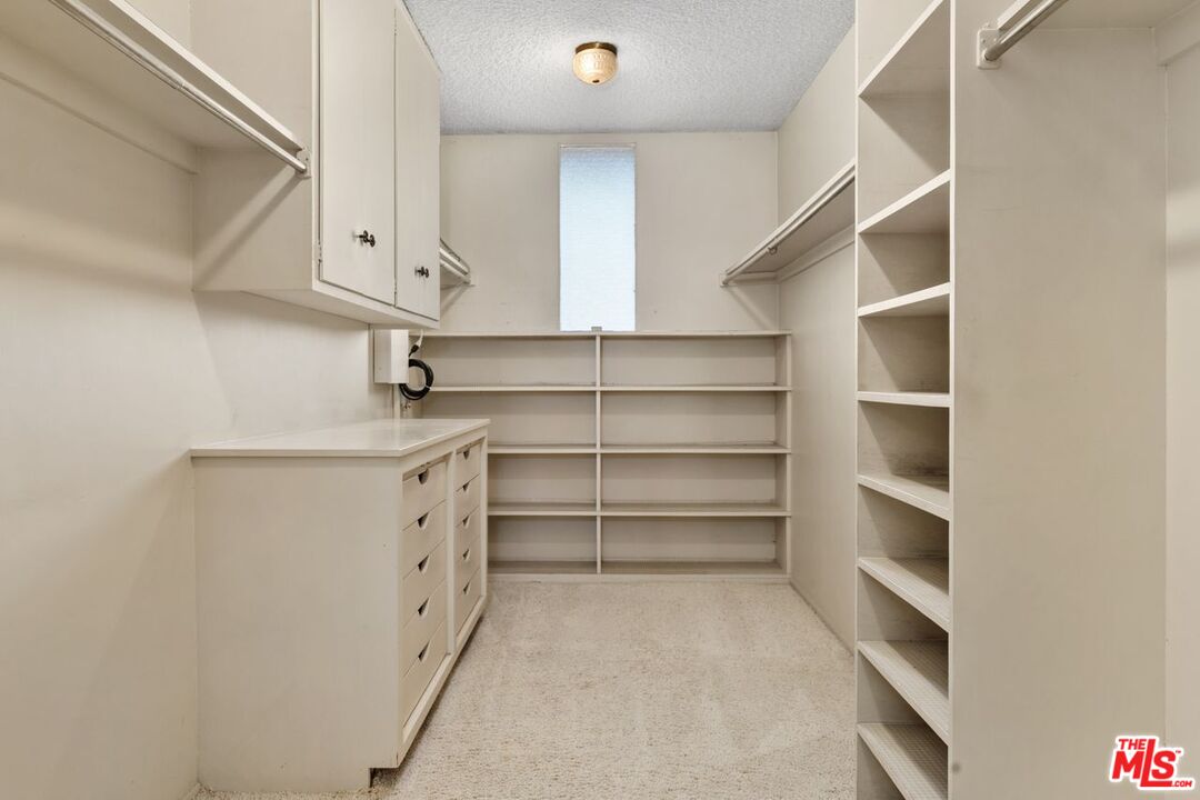 3031 Elvido Dr