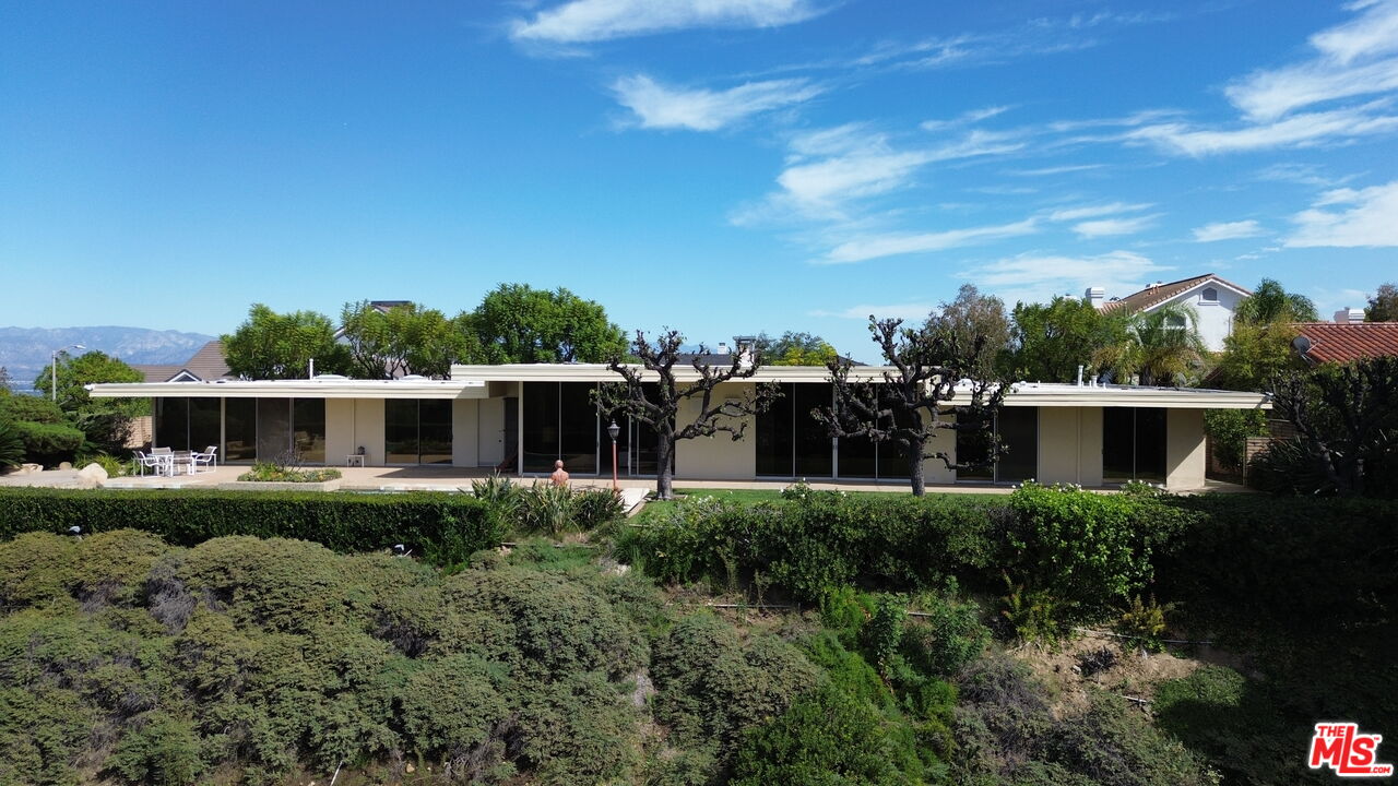3031 Elvido Dr