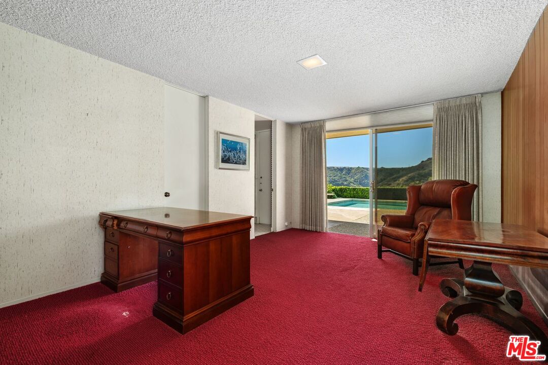 3031 Elvido Dr