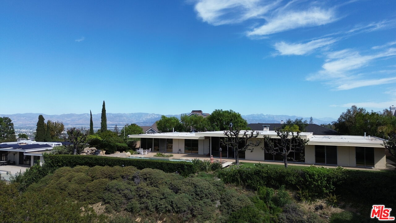 3031 Elvido Dr