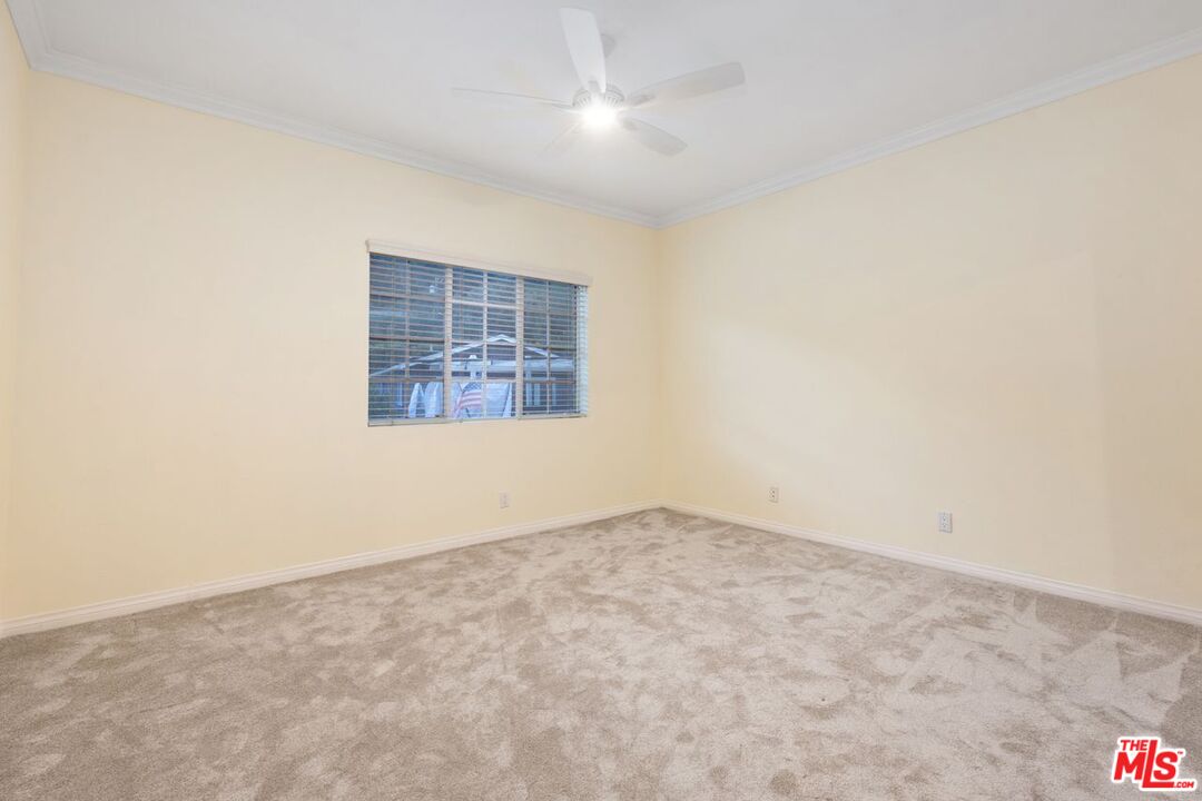 1808 Franklin Canyon Dr