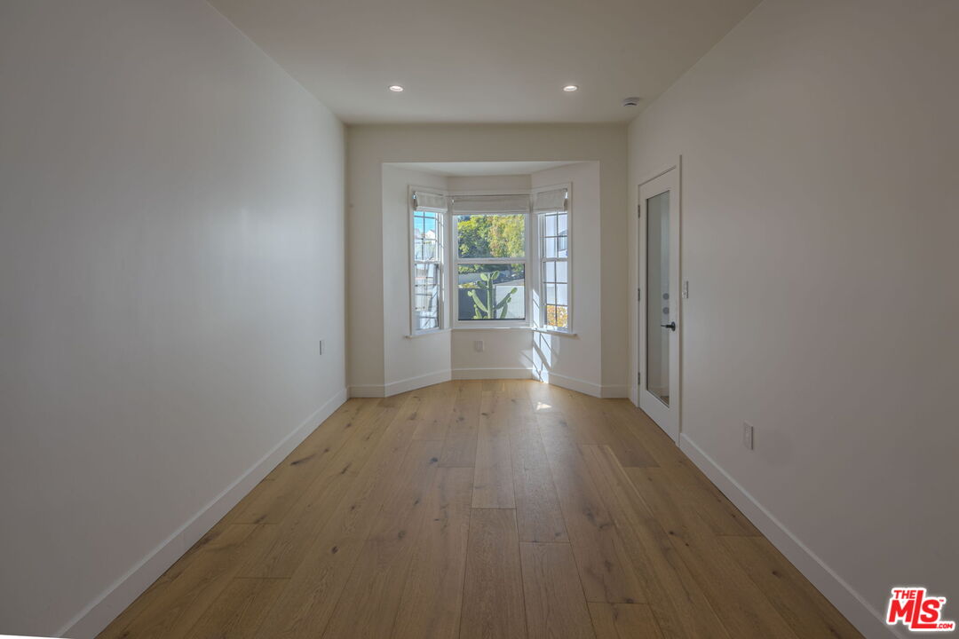 1974 Comstock Ave Unit: A