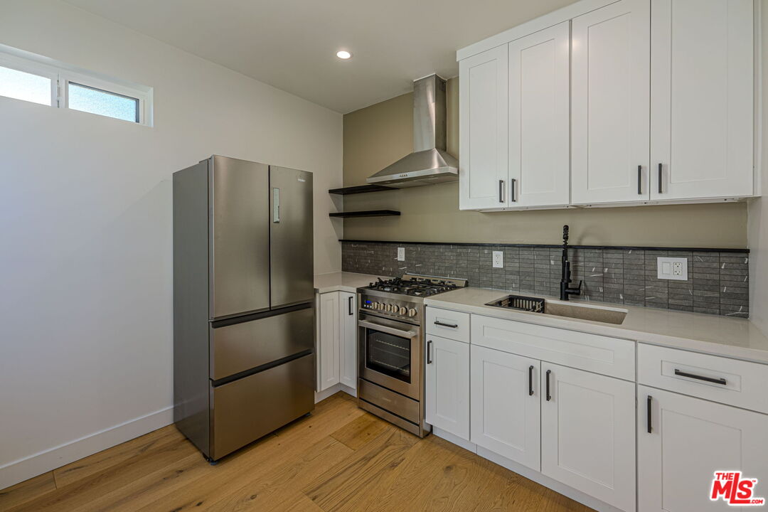 1974 Comstock Ave Unit: A