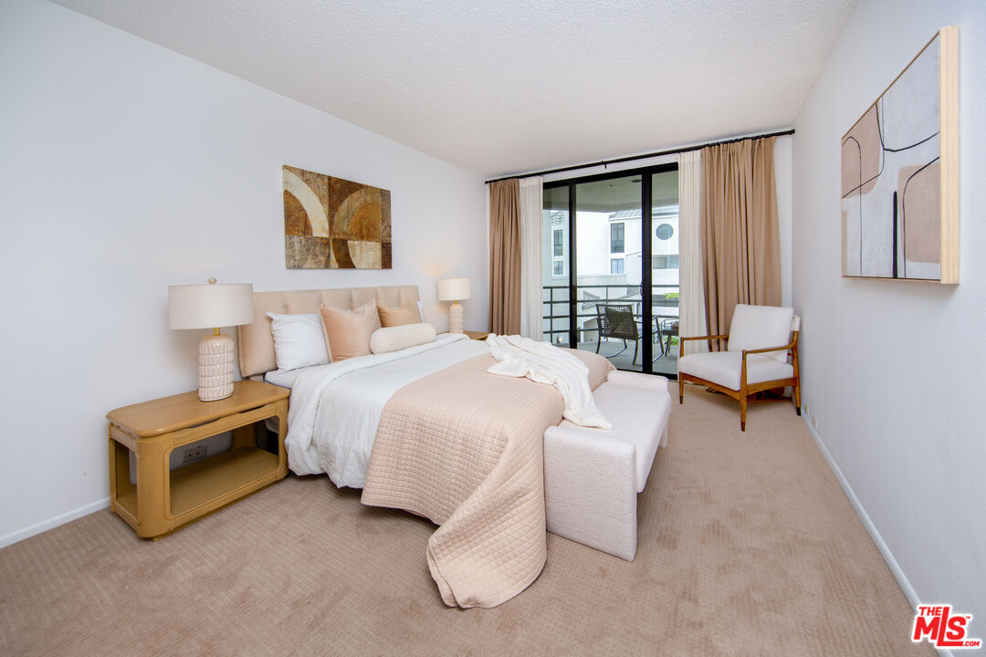 2960 Neilson Way Unit: 304