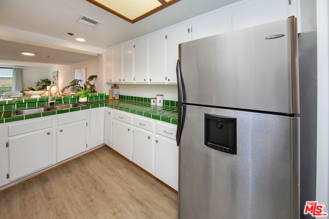 2960 Neilson Way Unit: 304