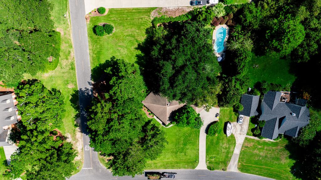 7013 Northgate Drive