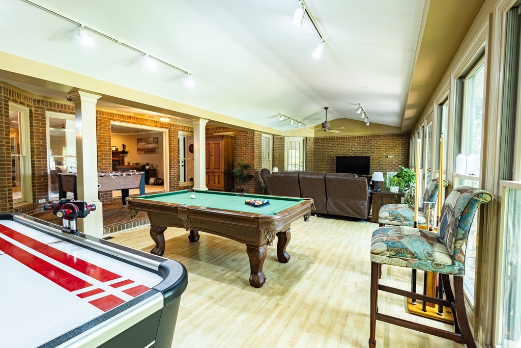 7013 Northgate Drive