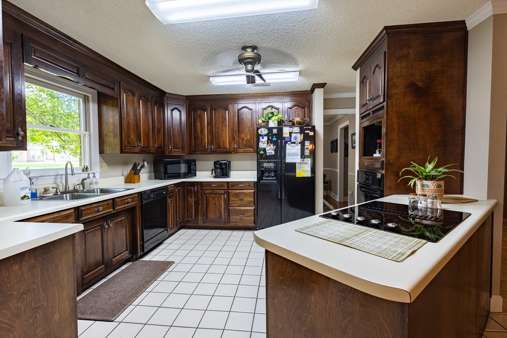 7013 Northgate Drive