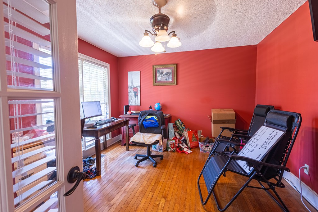 7006 Northgate Drive