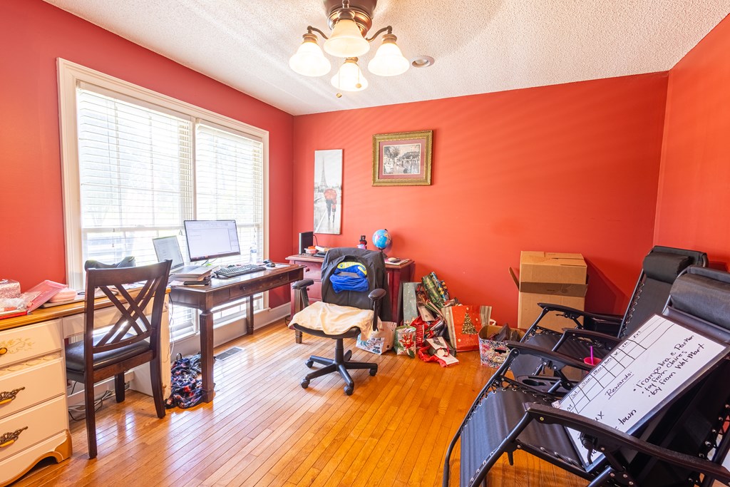 7006 Northgate Drive