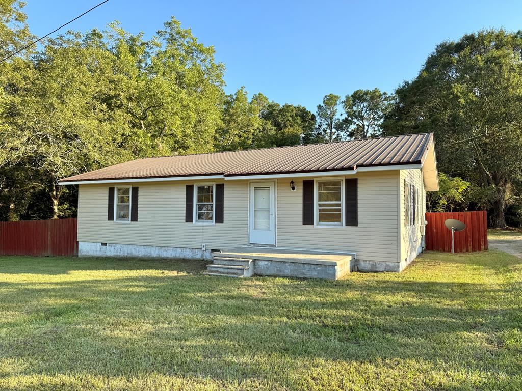2066 E US Hwy 82