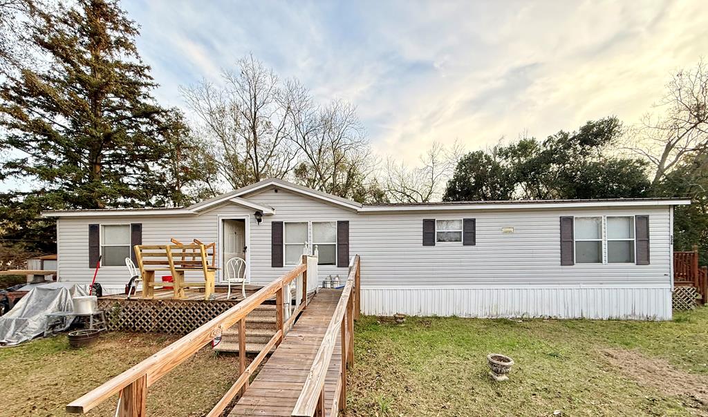 326 N Robinson