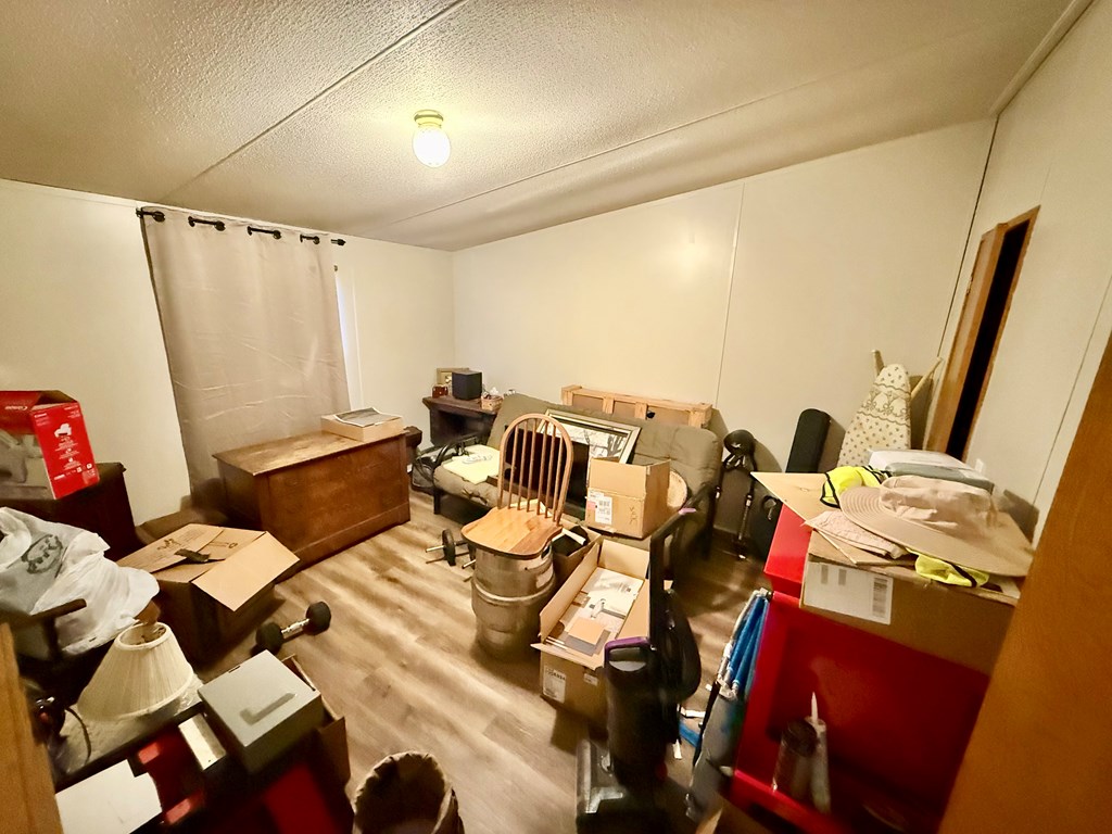 326 N Robinson