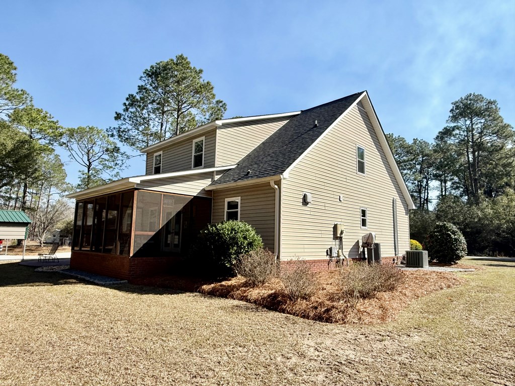 2118 Deer Run Circle