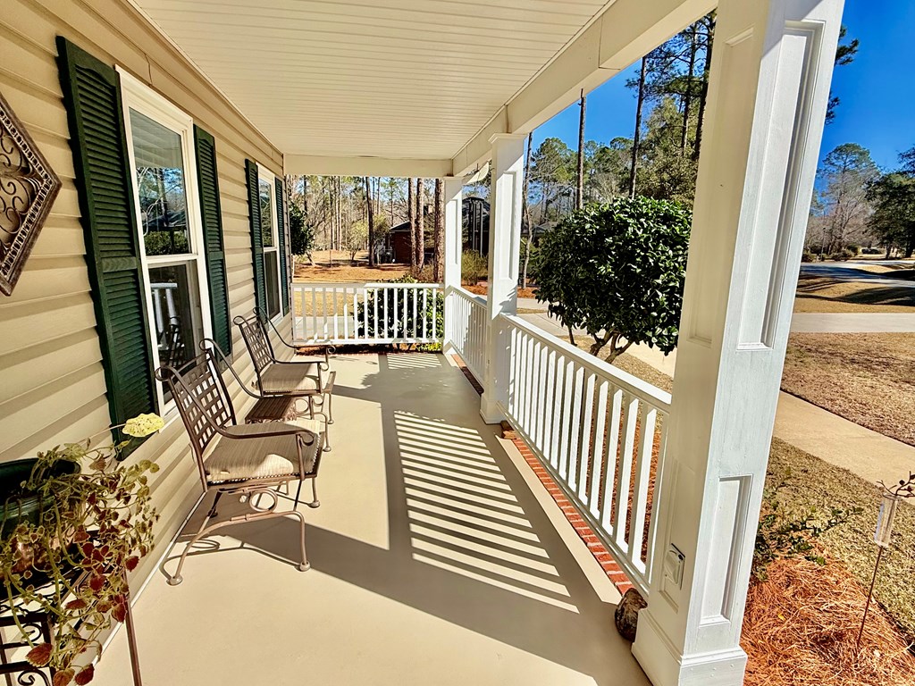 2118 Deer Run Circle