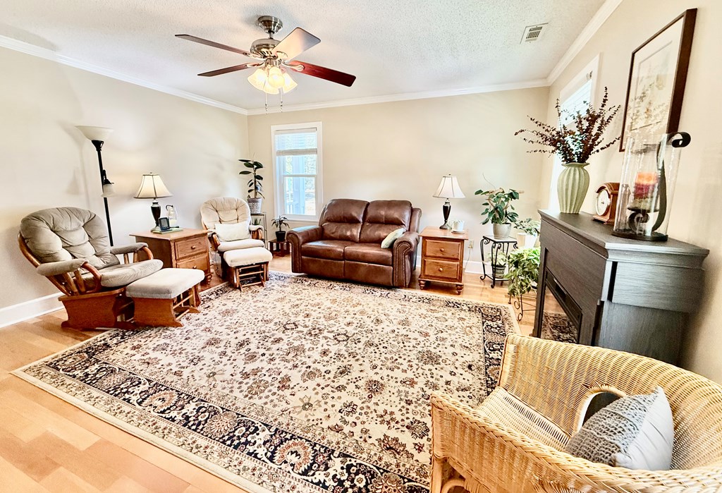 2118 Deer Run Circle