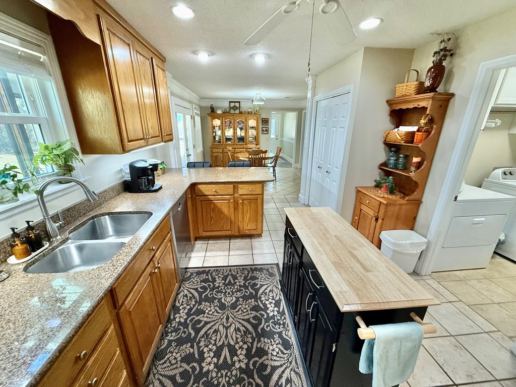 2118 Deer Run Circle