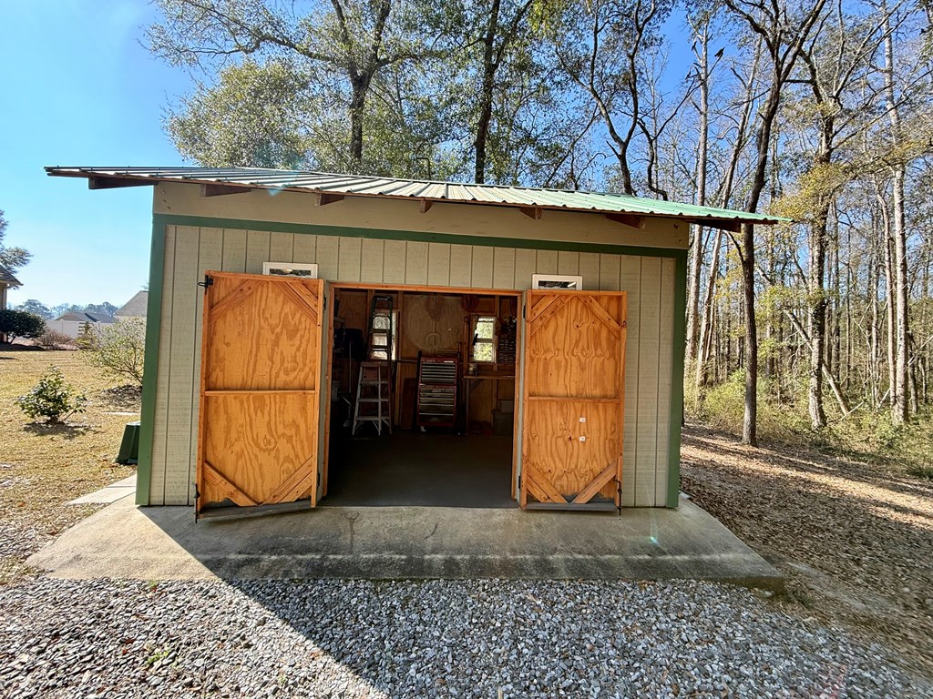 2118 Deer Run Circle