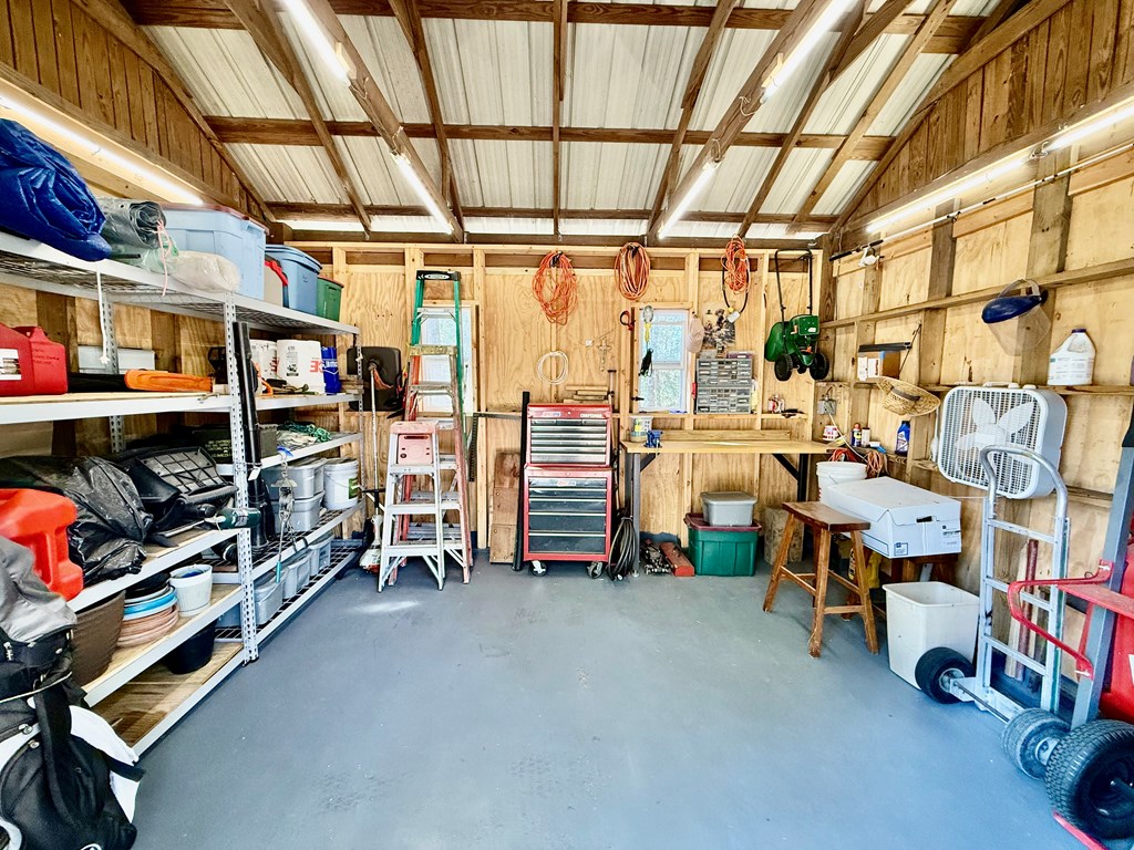 2118 Deer Run Circle