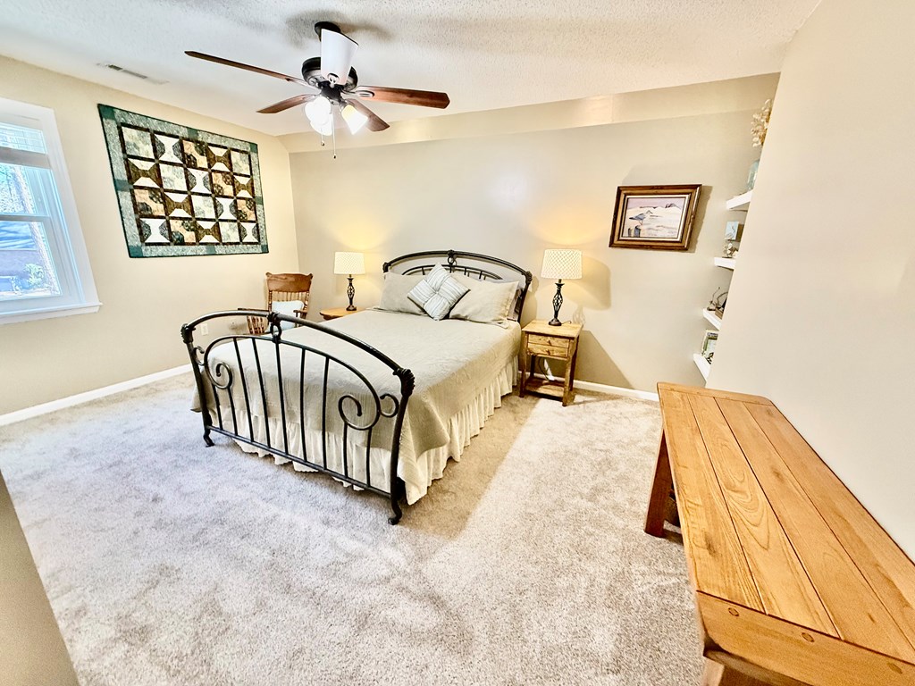 2118 Deer Run Circle