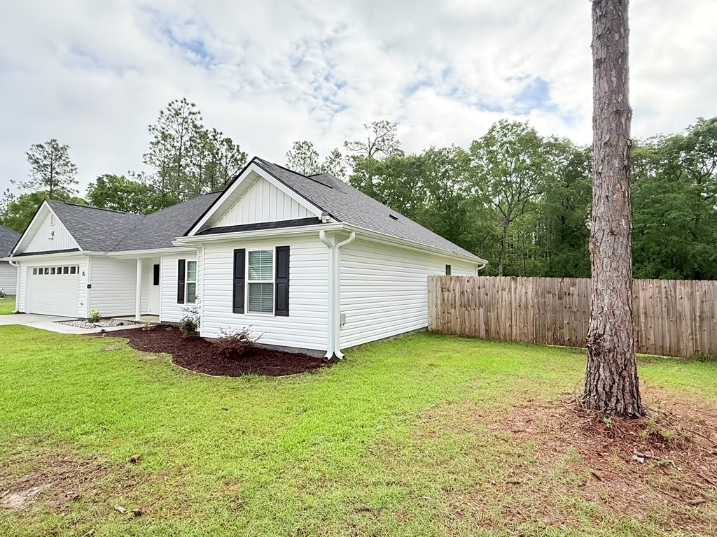 73 Chase Circle