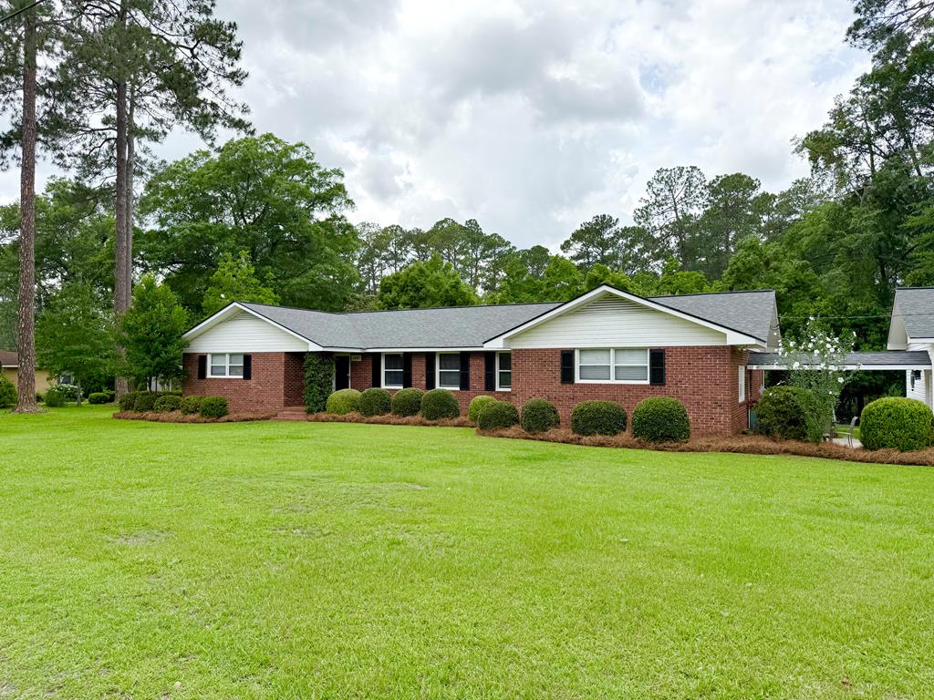 1436 Larkin Ave