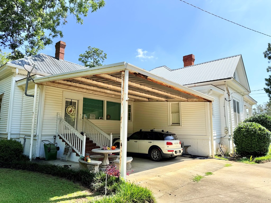 180 Oak St