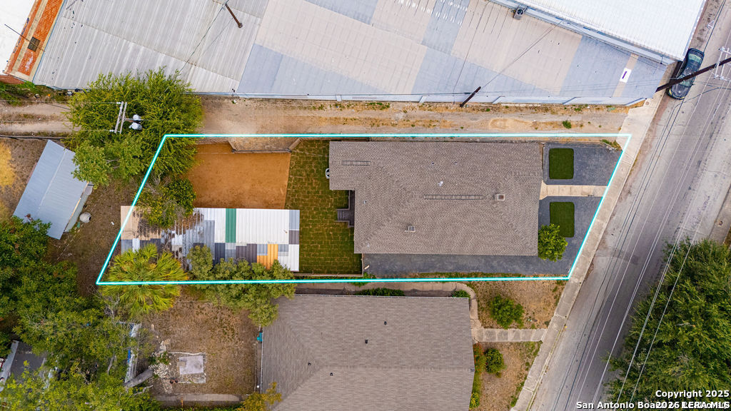 115 W HIGHLAND BLVD