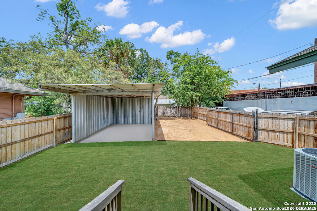 115 W HIGHLAND BLVD