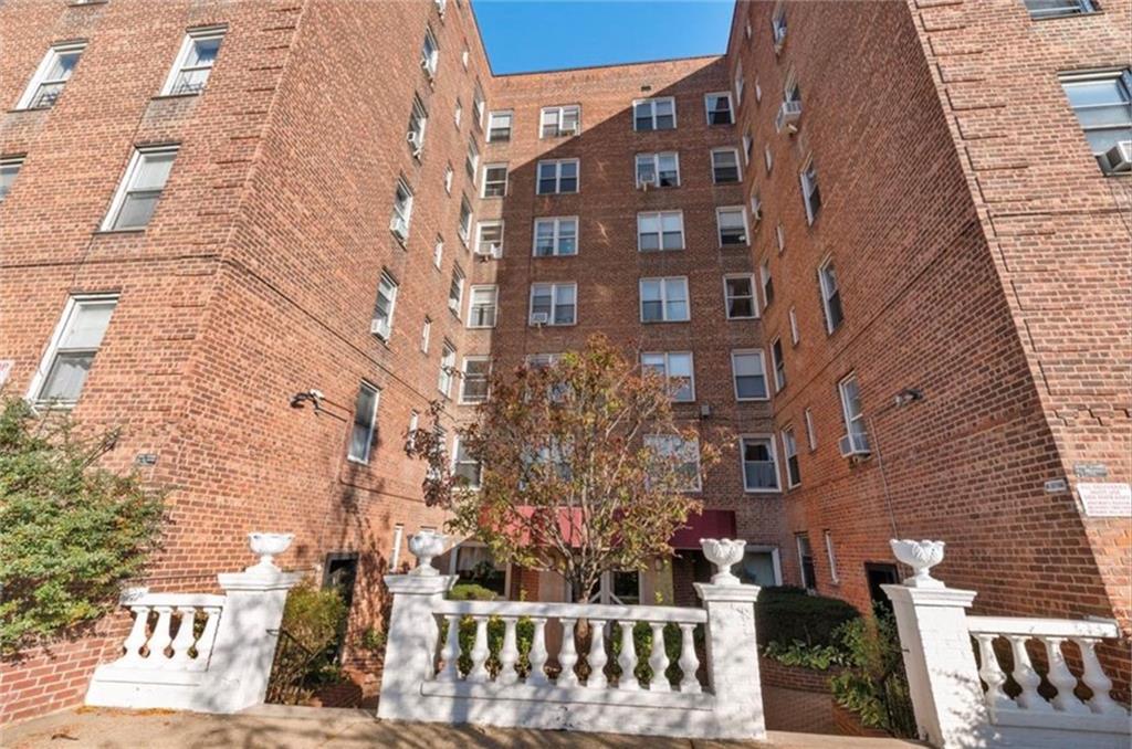 2525 Nostrand Avenue 3R