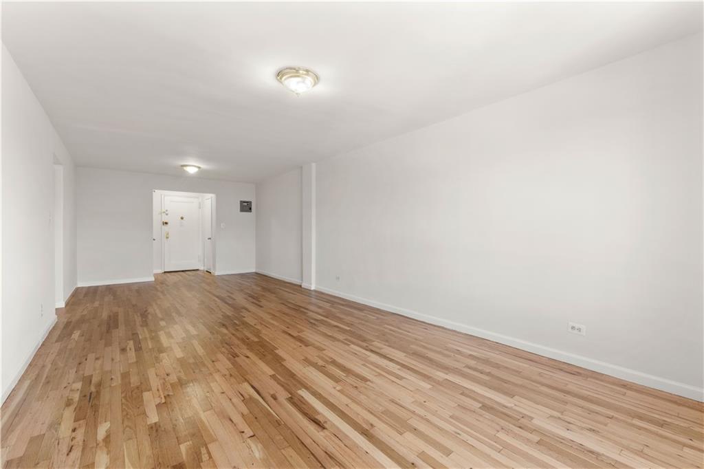 2525 Nostrand Avenue 2R