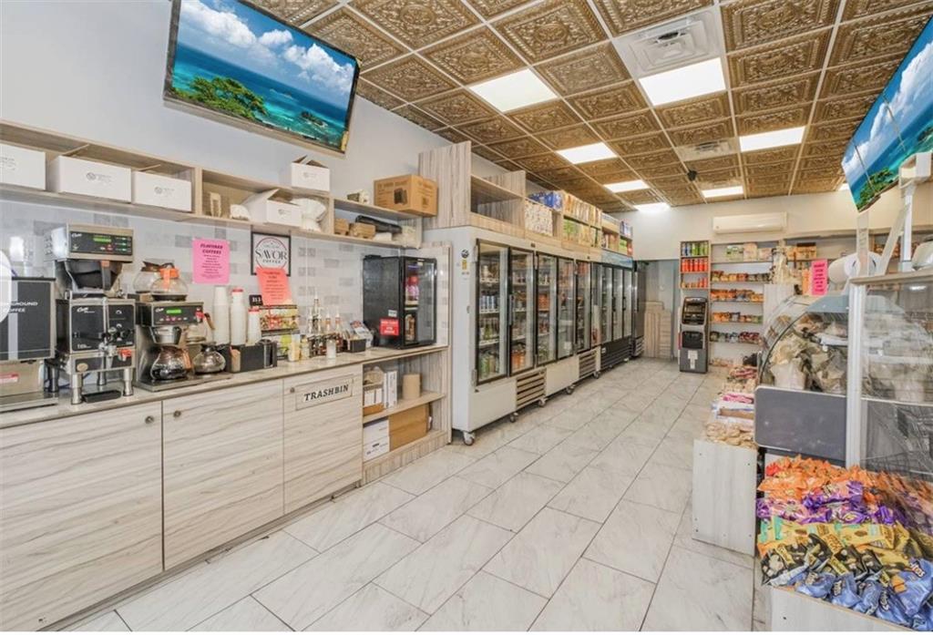 4012 Hylan Boulevard