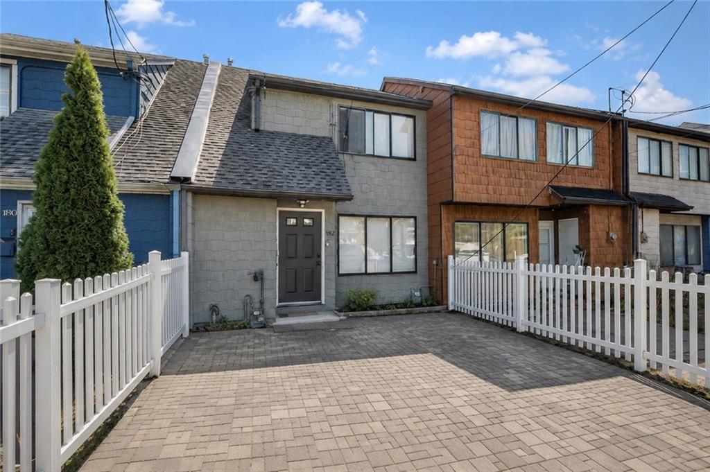182 Arlington Place