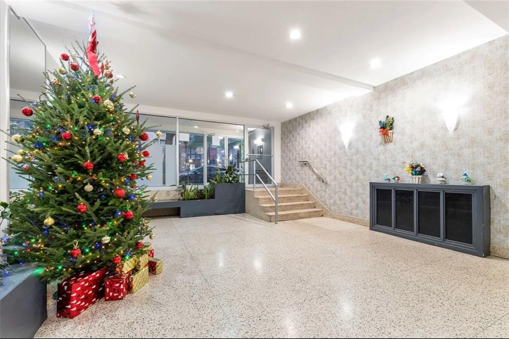 720 E 32nd Street G5