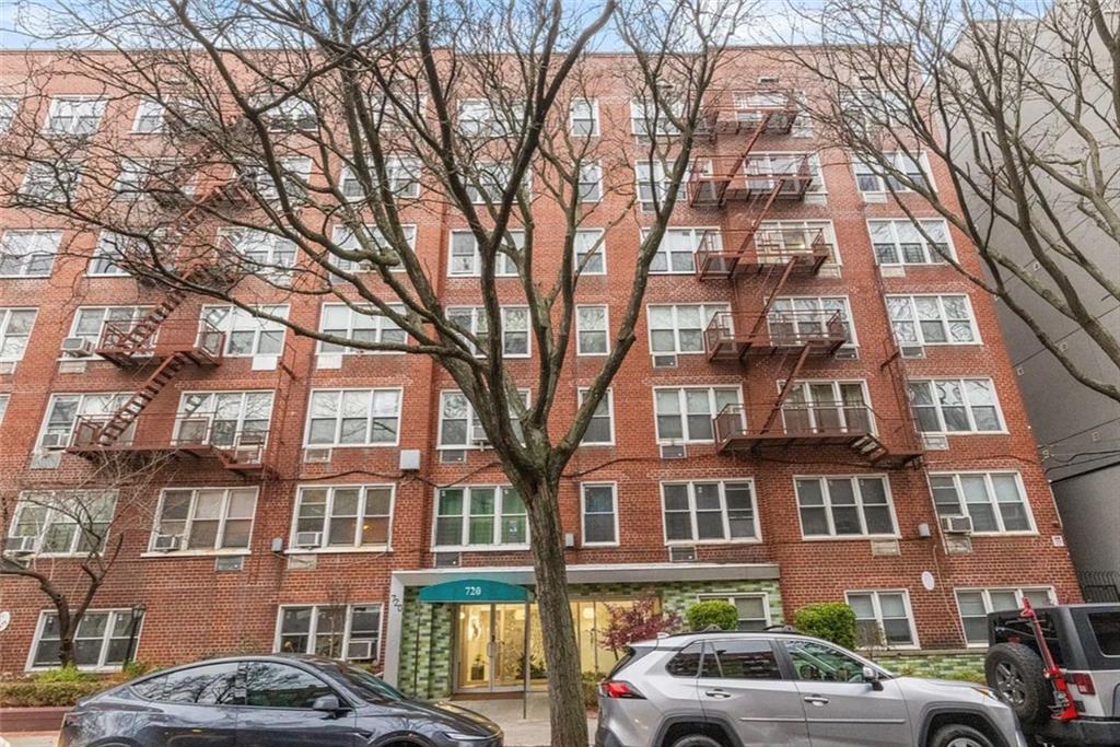 720 E 32nd Street G5