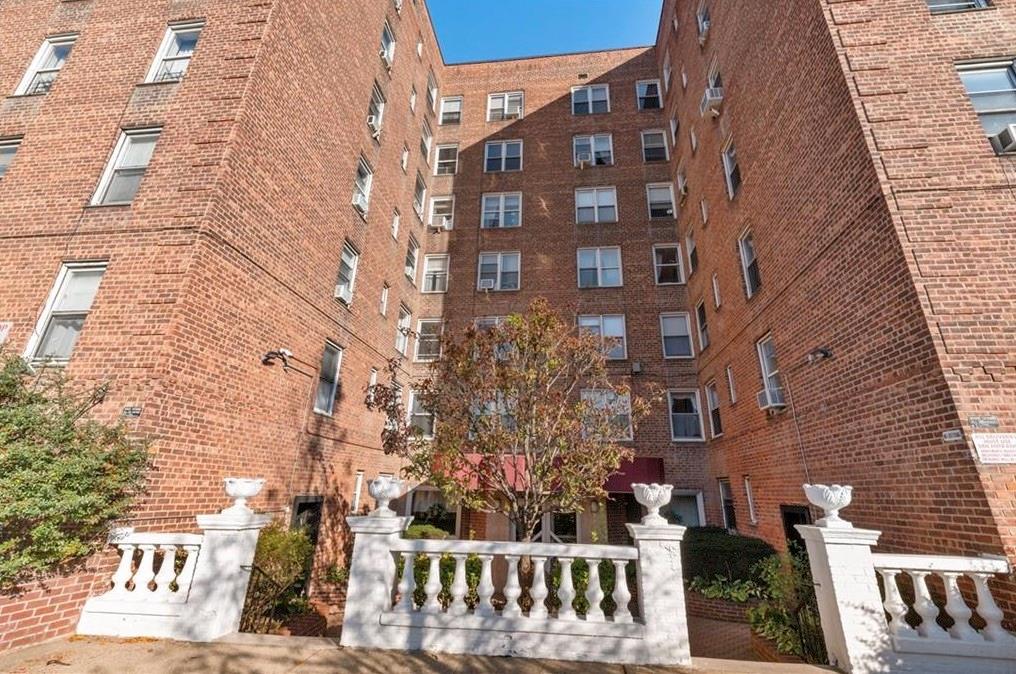 2525 Nostrand Avenue 5