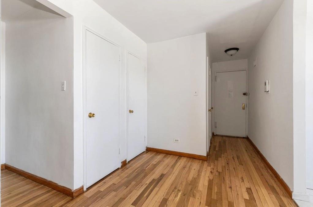 2525 Nostrand Avenue 5