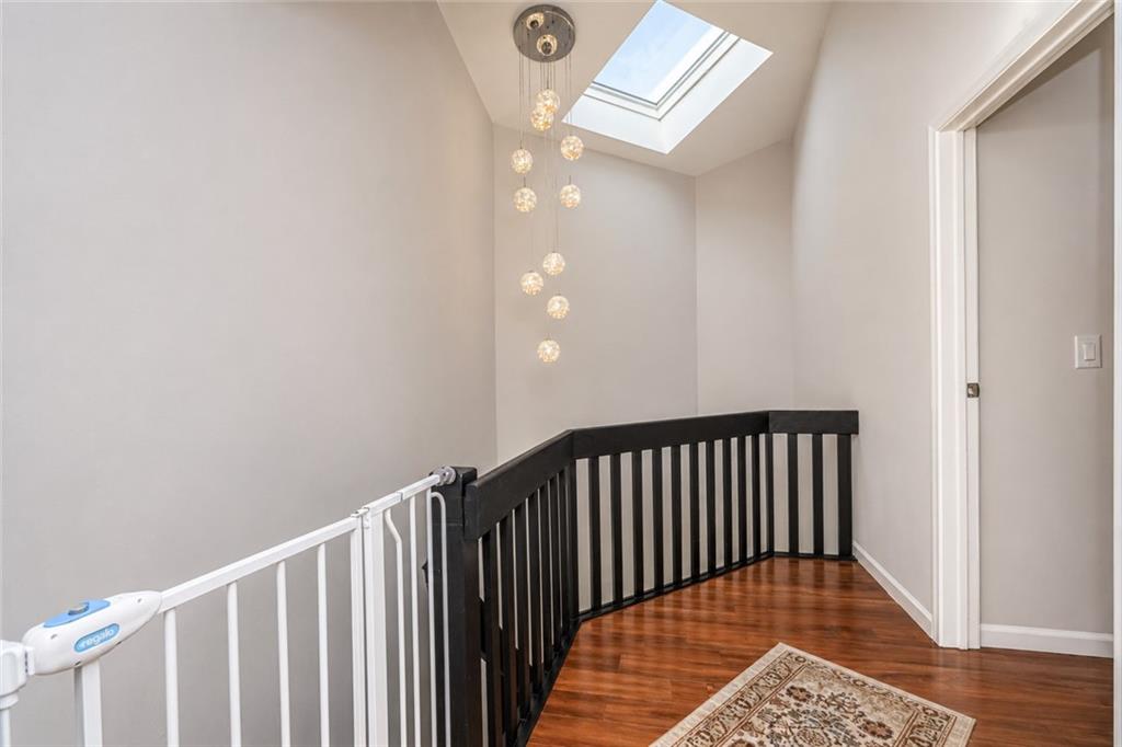 1458 Forest Hill Road 2