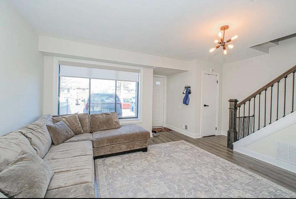 182 Arlington Place