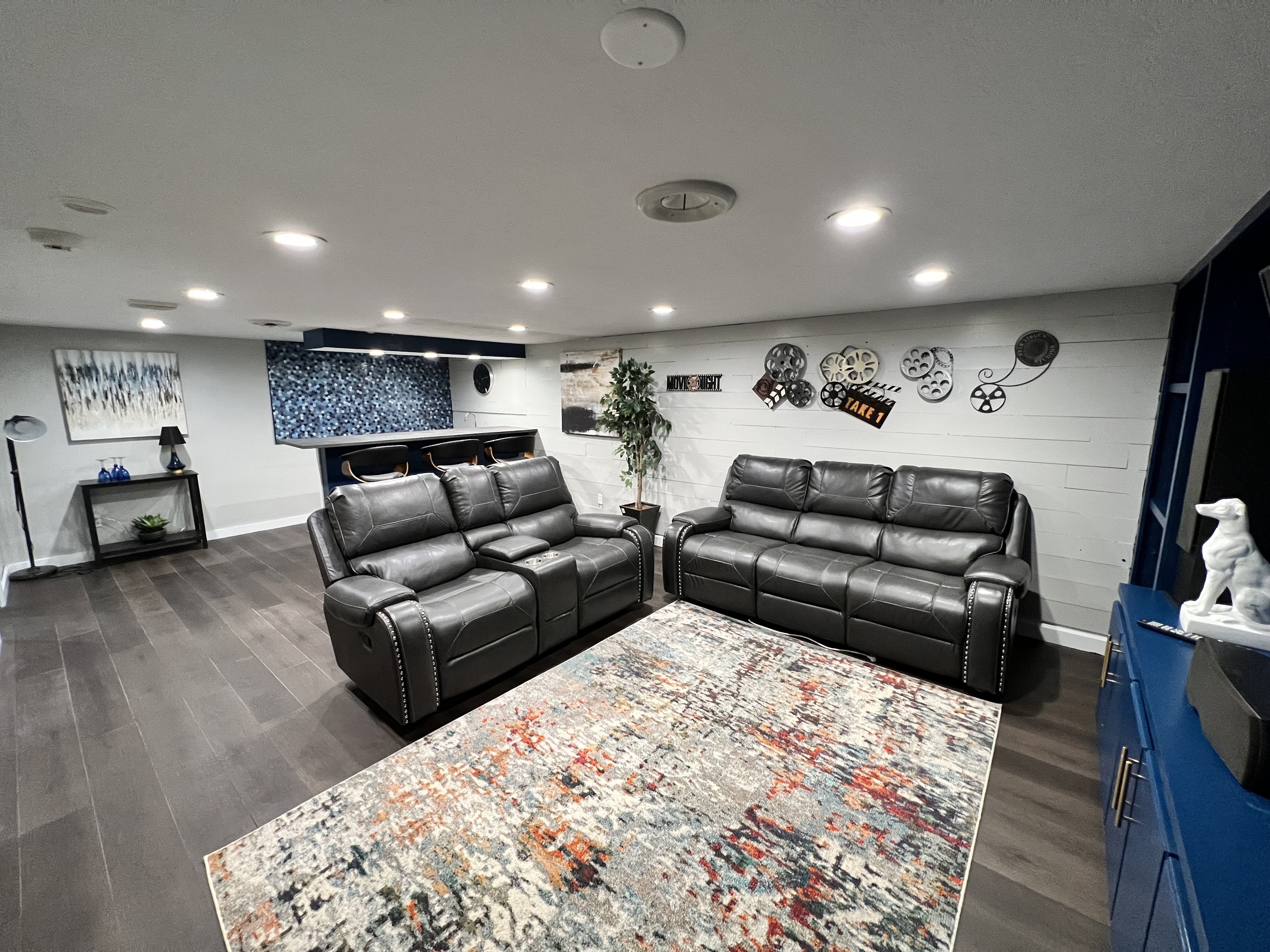 9045 Kirkham Court
