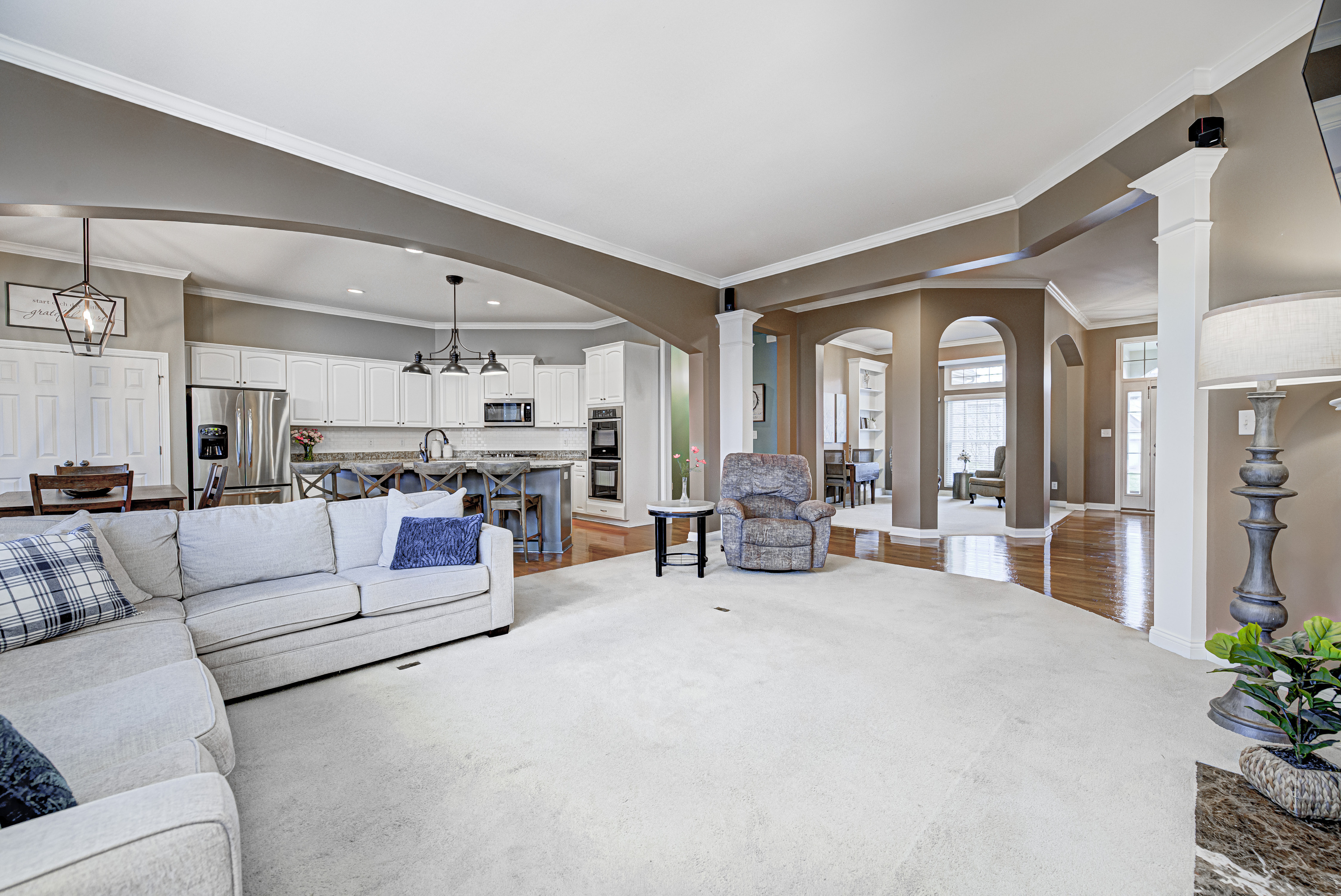 6615 Royal Oakland Drive