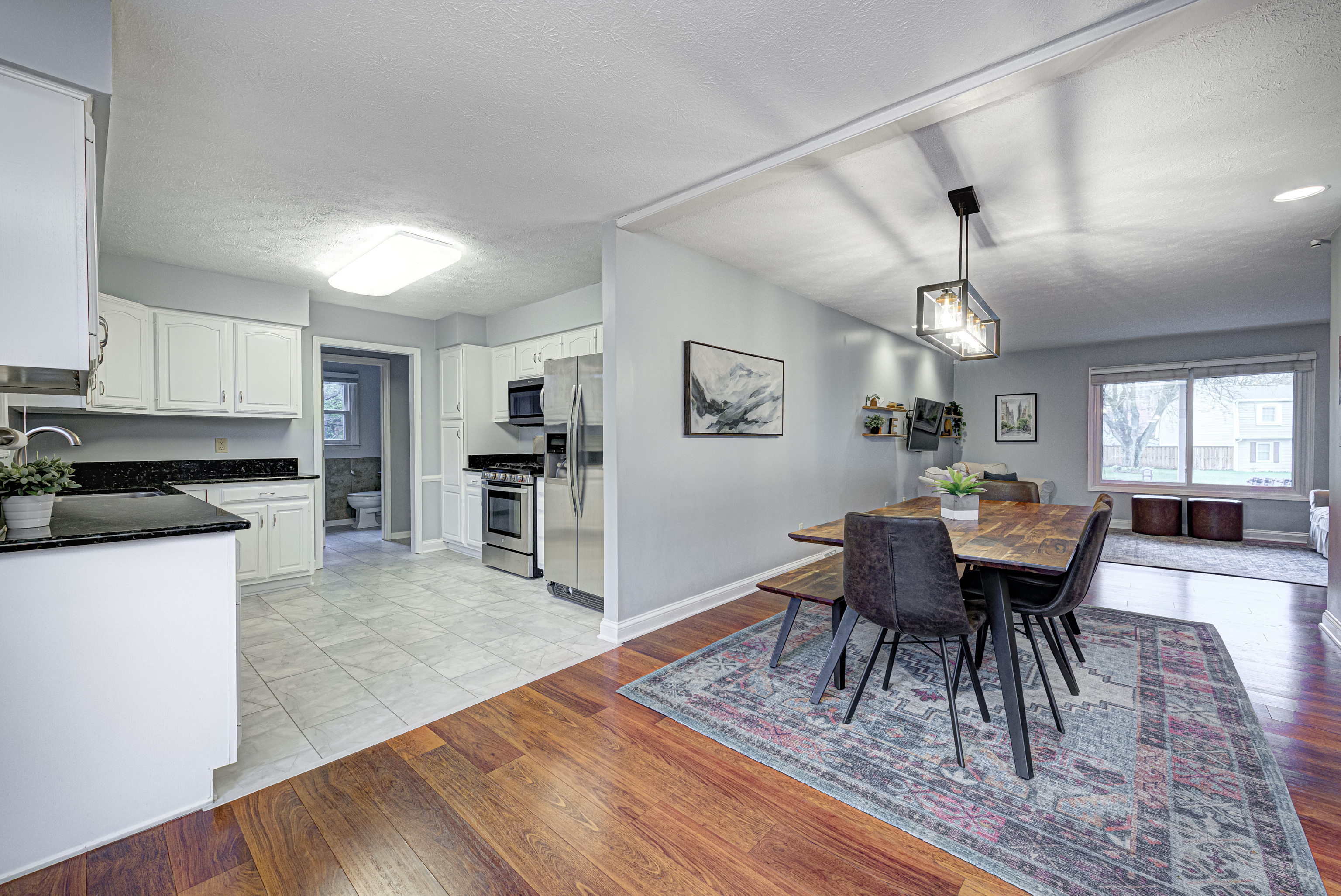 6080 Redcoach Lane