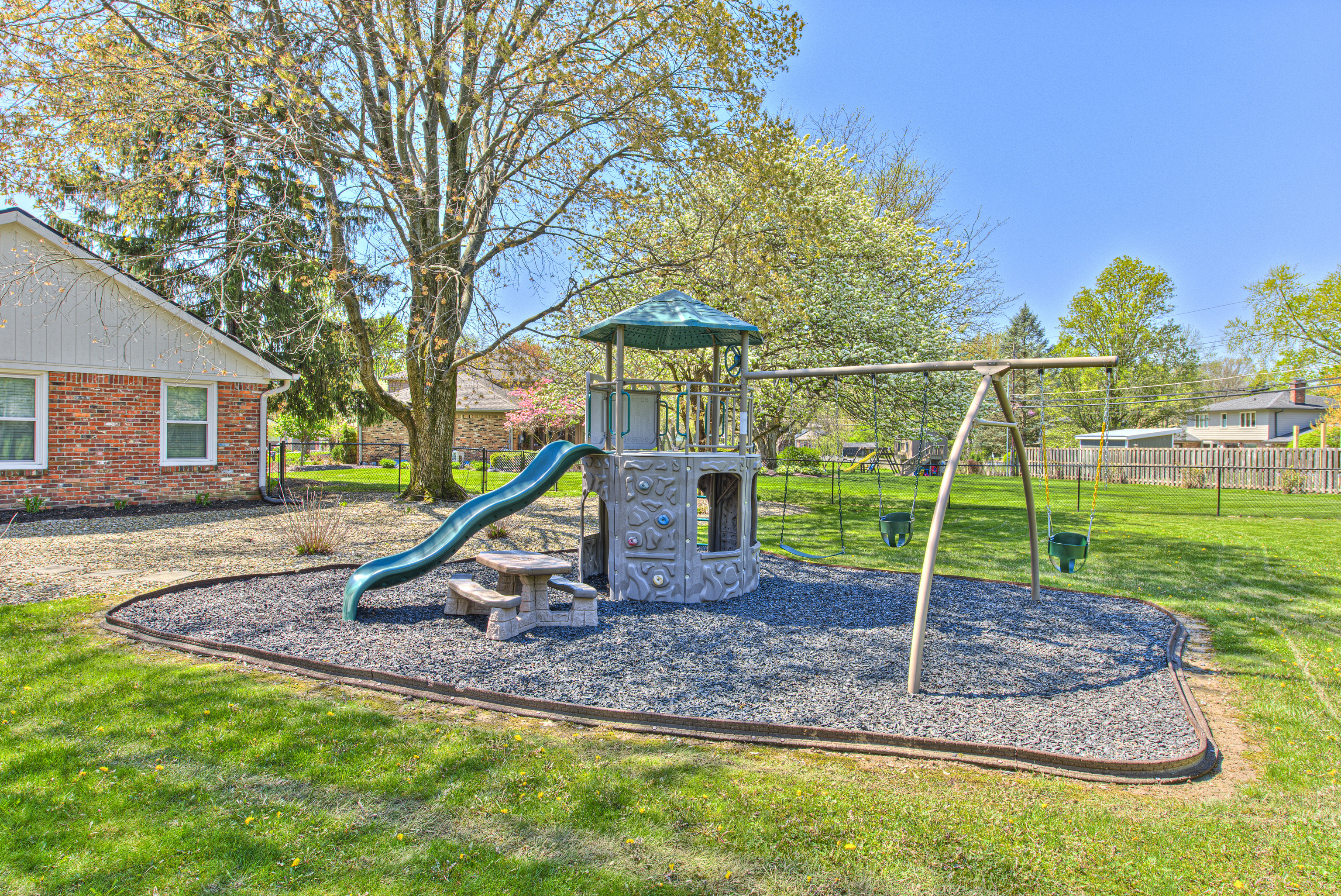 6080 Redcoach Lane