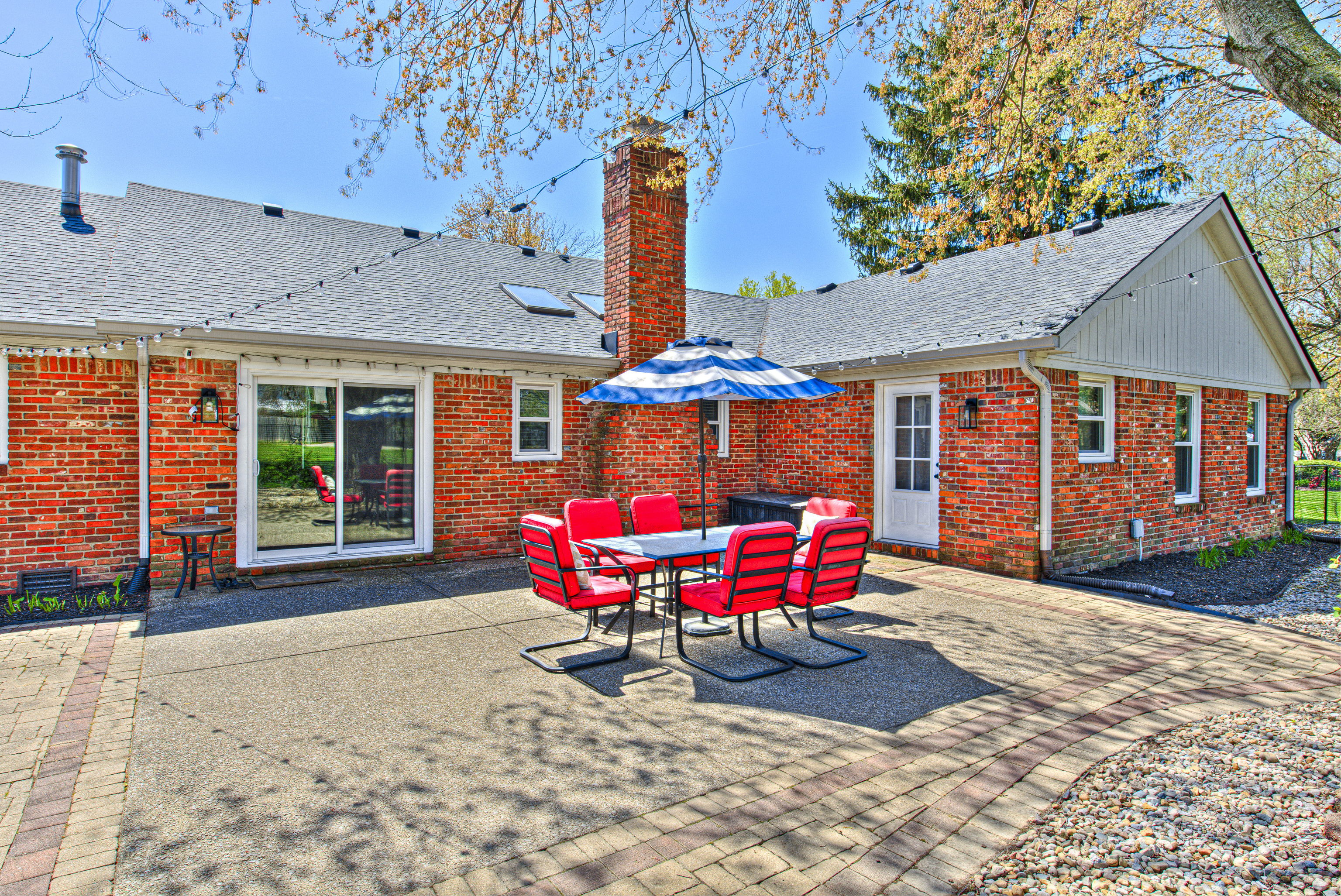 6080 Redcoach Lane